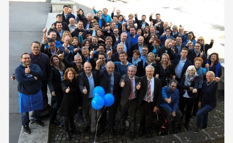 Das Top5-Team (hier beim FDP-Wahlkampfauftakt) will die Verwaltungspolitik des alten Stadtrates beenden und endlich mehr Innovationen für Zürich anstossen.
